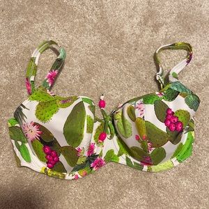 Freya US 30J or UK 30GG Cactus Floral Swim Top